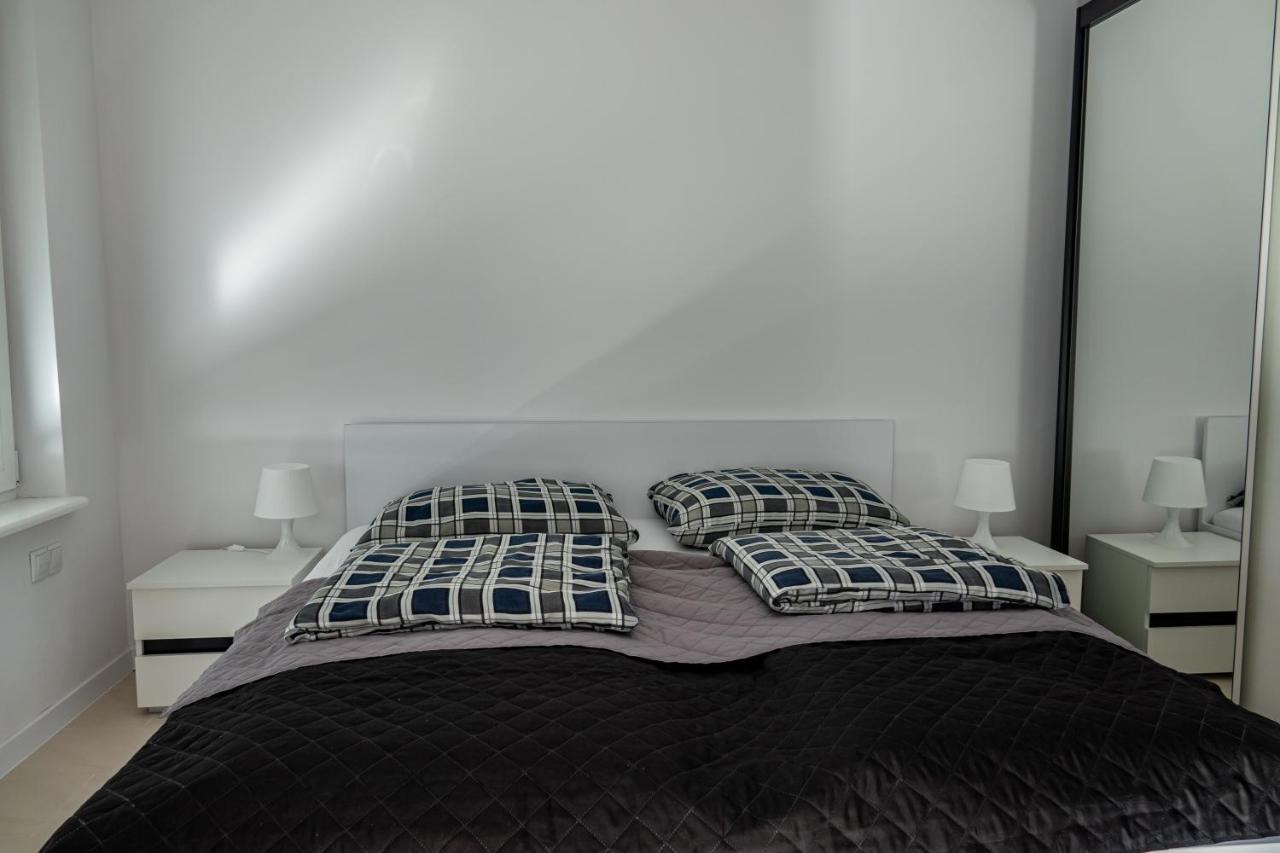Nowy Apartament Z Duzym Tarasem I Parkingiem Swinoujscie Exterior foto