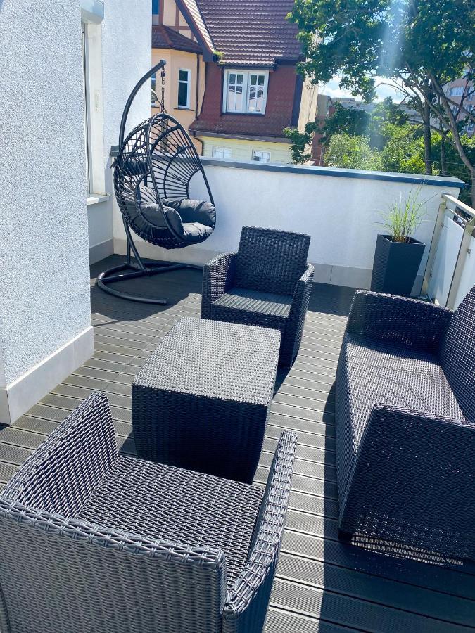 Nowy Apartament Z Duzym Tarasem I Parkingiem Swinoujscie Exterior foto